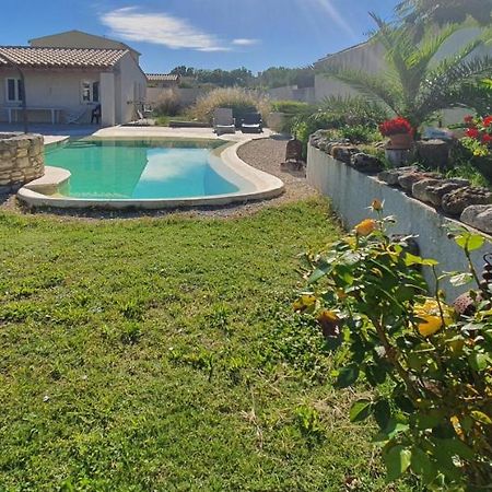Villa Coquet 2 pièces au calme avec piscine  Fontvieille Esterno foto