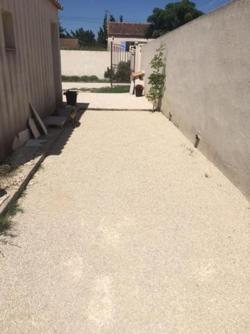 Villa Coquet 2 pièces au calme avec piscine  Fontvieille Esterno foto