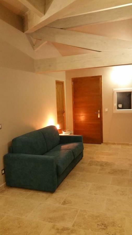 Villa Coquet 2 pièces au calme avec piscine  Fontvieille Esterno foto