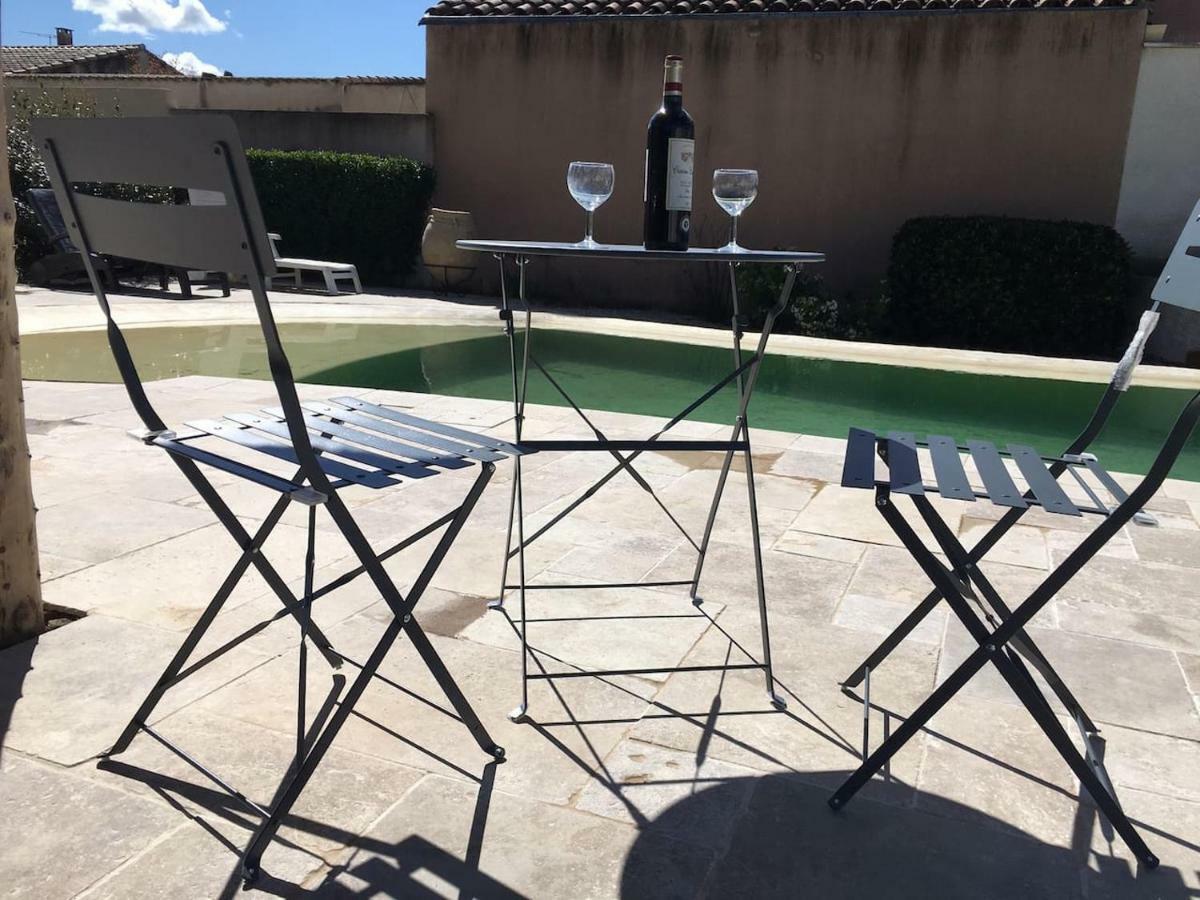 Villa Coquet 2 pièces au calme avec piscine  Fontvieille Esterno foto